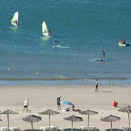 Oasis מלון 4*